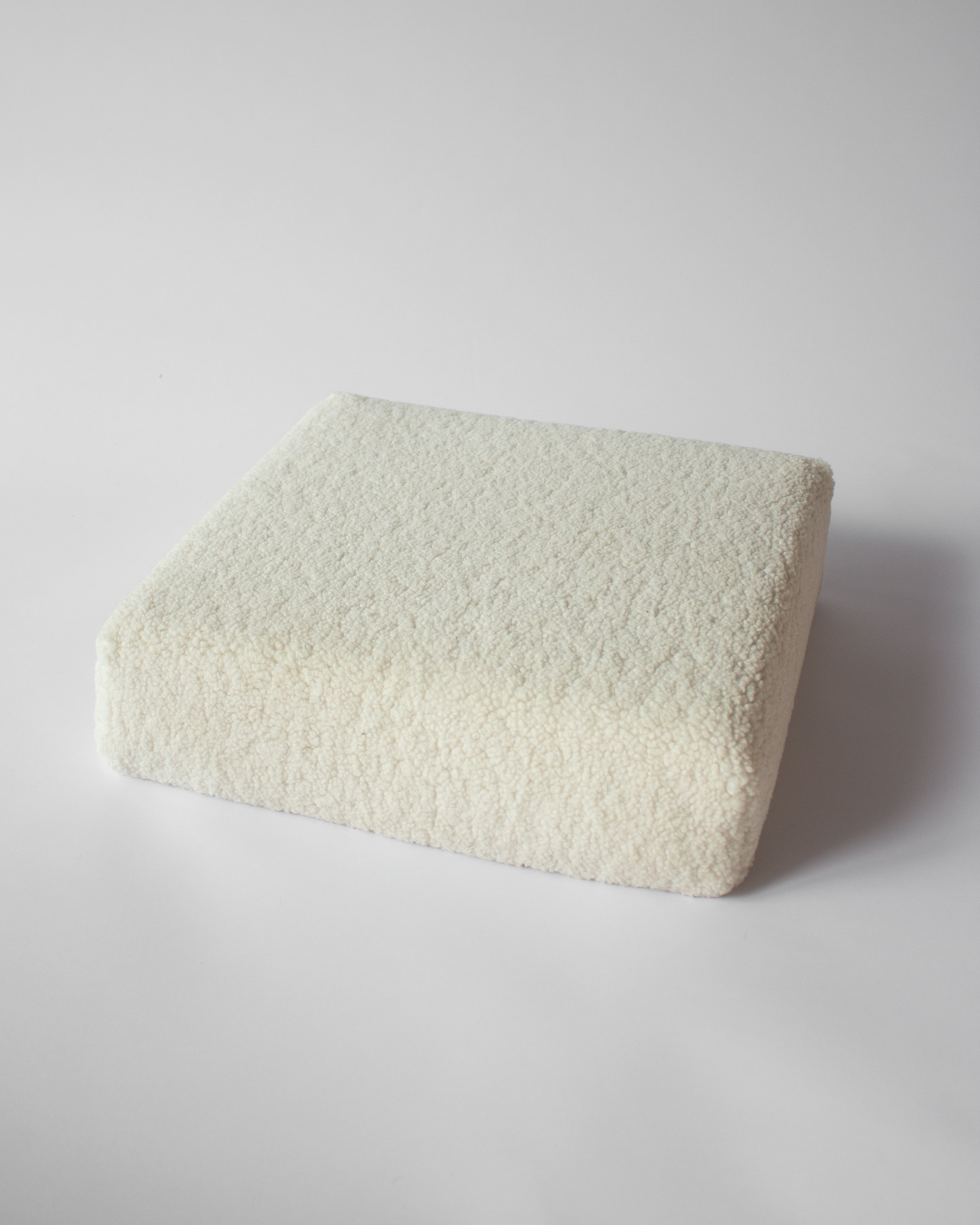 Box Cushion - Cloud