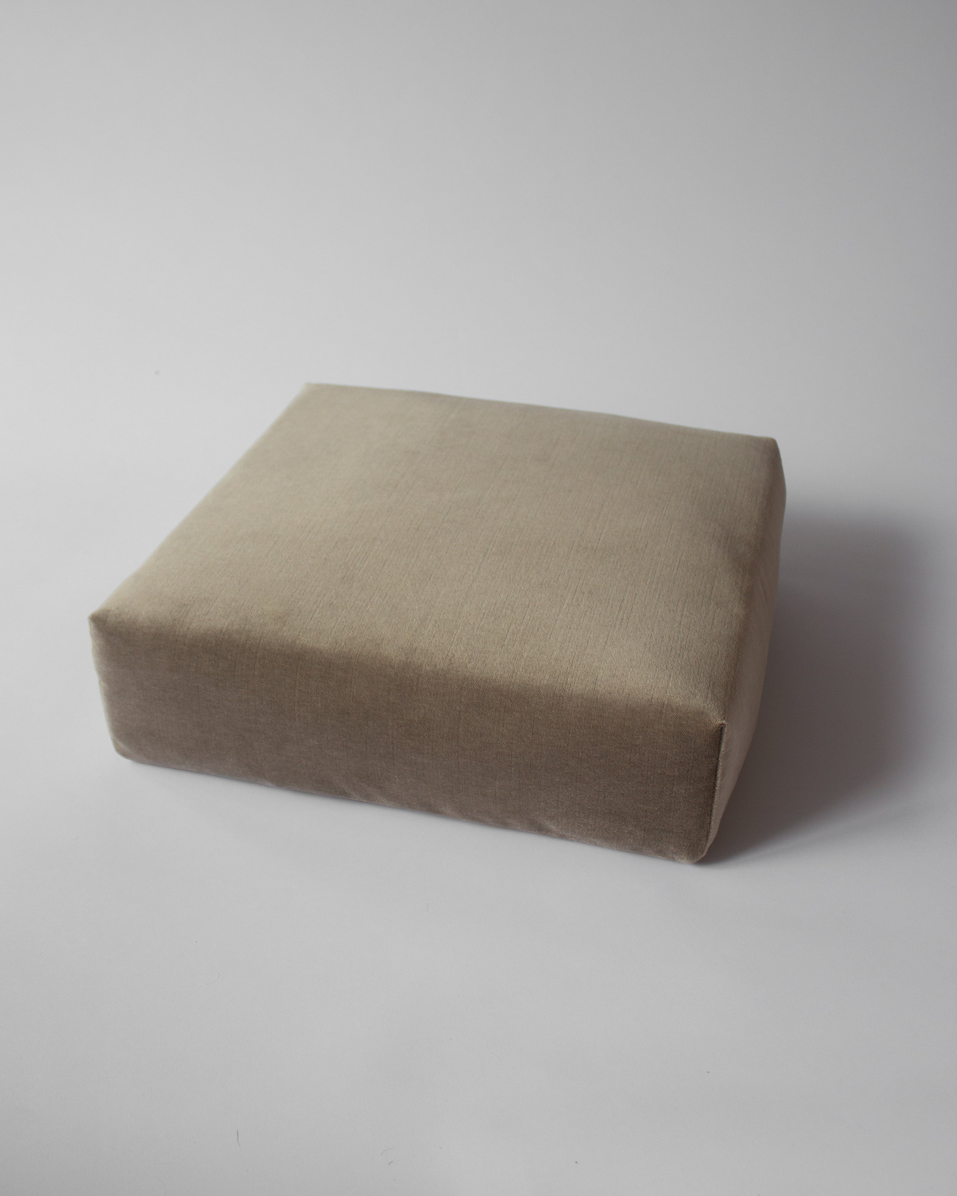 Box Cushion - Pebble