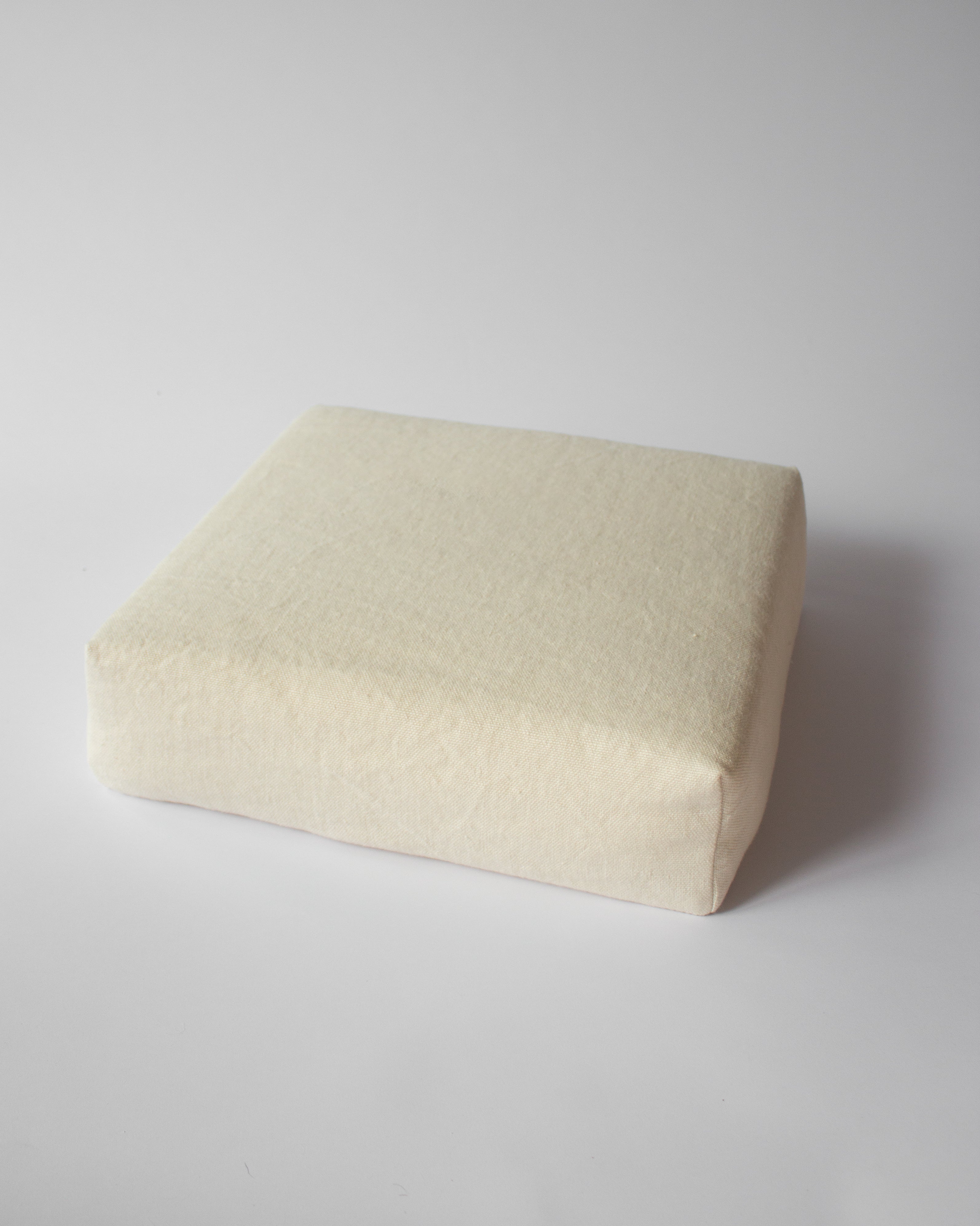 Box Cushion - Salt
